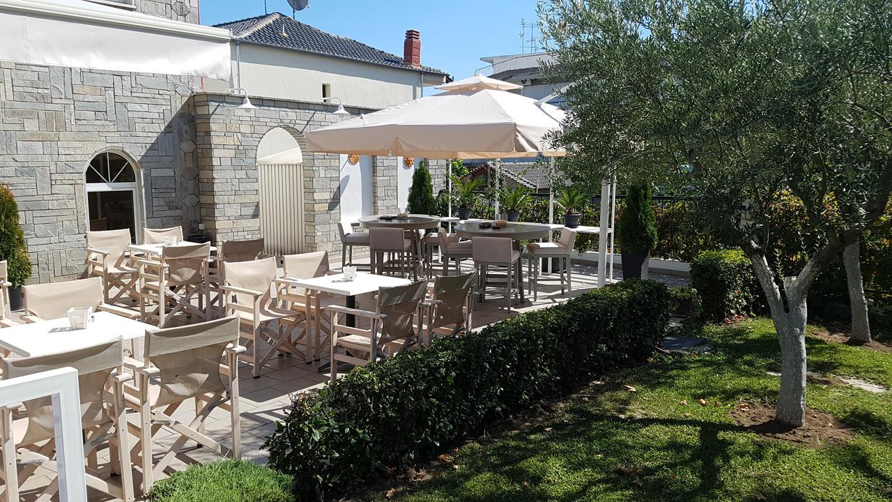 Athina Resort Аспровалта Екстериор снимка