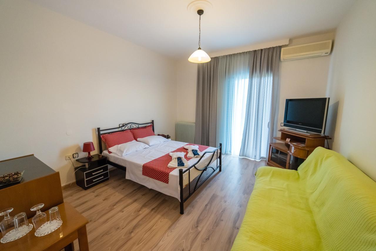 Athina Resort Аспровалта Екстериор снимка
